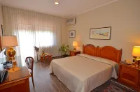 Garden Rooms Hotels in Sant'Agata Li Battiati