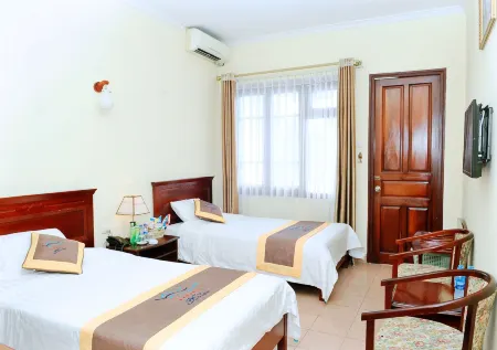 Hai Au Hotel Отели рядом с достопримечательностью «Do Son Beach»