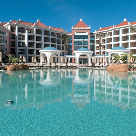 Hilton Vilamoura As Cascatas Golf Resort & Spa