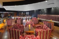 The Pyramid Cancun by Oasis - All Inclusive - 5-Star