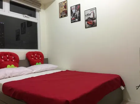 Urban Deca Graceysplace Отели в г. Мандальюионг