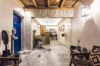Athina Studios and Suites Plaka