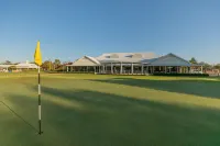 Big River Golf & Country Club Hotels in Paringa