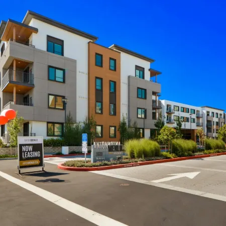 Bluebird Suites Near Facebook HQ