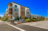 Bluebird Suites Near Facebook HQ