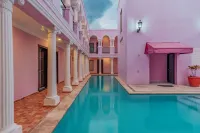 Hotel Lavanda Cas Merida - parking