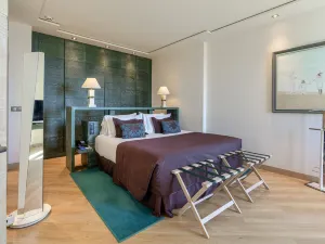 Las Arenas Balneario Resort