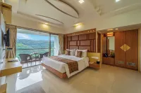 Sterling Panchgani - Mountain view