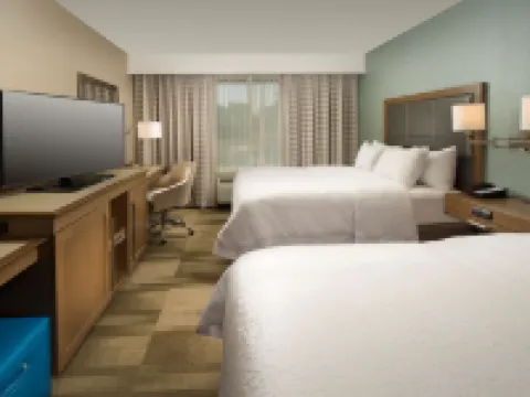 Hampton Inn & Suites Syracuse/Carrier Circle Hotels in DeWitt