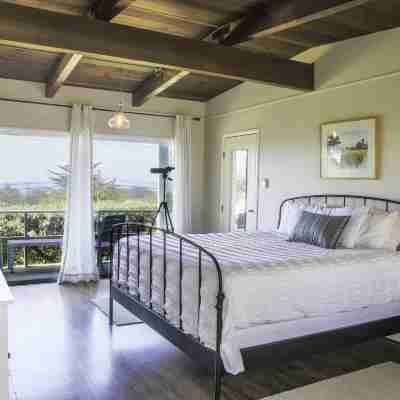 Inn at Schoolhouse Creek Rooms