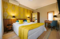 هوتل كريستال فنادق في 