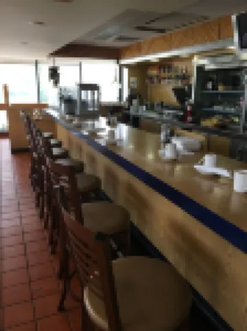 Days Inn by Wyndham Bradenton - Near the Gulf