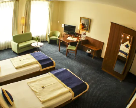 Victoria Hotel Hotels in Minden