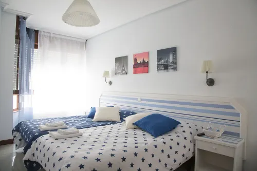 Alojamiento Miramar Hotels in Transmiera