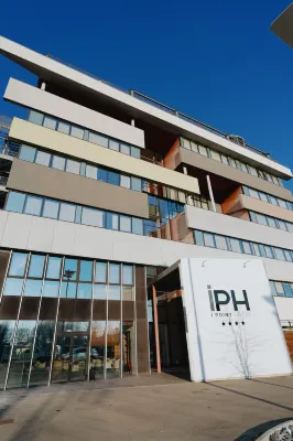 New Ipoint Hotel Hotel in zona Biblioteca Giulio Cesare Croce - Sezione Adulti