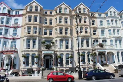 Trevelyan Hotel Hotels near Dealz