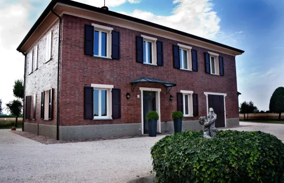 阿拉哥德爾平克住宿加早餐酒店