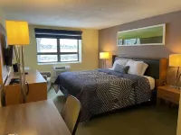 Lakeside Inn Hoteles en Wakefield