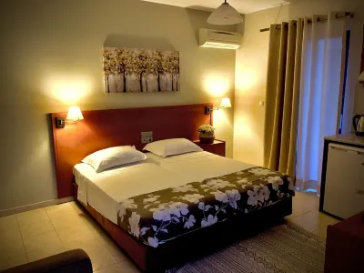 필리포스 스튜디오 밀 오브 안디마히아 주변 호텔