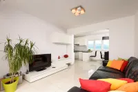 Apartments Salona