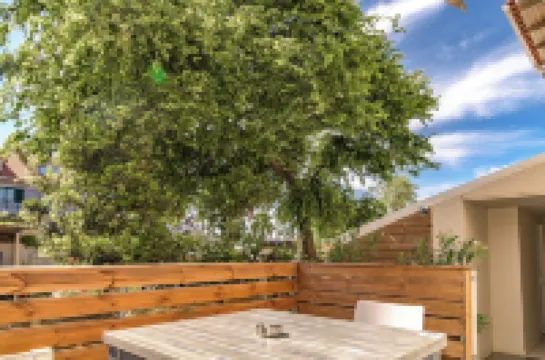 Iakinthos, Tsilivi Beach