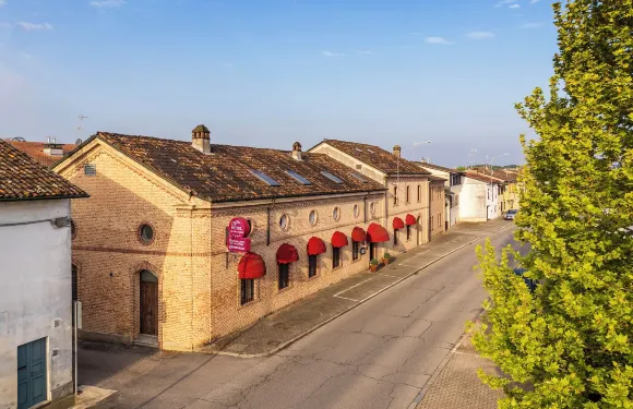 老卡斯特羅酒店