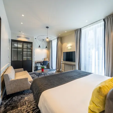 Allobroges Park Hôtel Отели в г. Анси