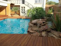 Homestay Travel Guest House - Pools