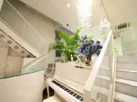 V酒店-限成人 鄰近六甲站的酒店