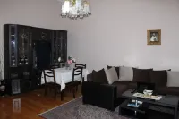 La Deka GuestHouse - โฮมสเตย์