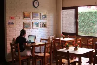 Manaira Hostel
