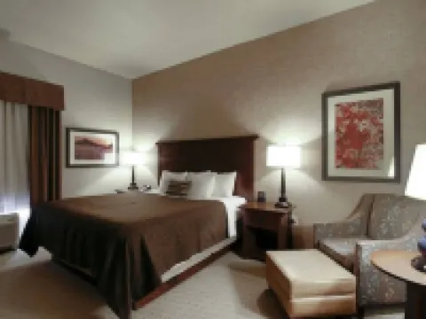 Teddy's Residential Suites New Town Hotels in Mountrail County