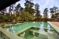 Jamala Wildlife Lodge - piscina