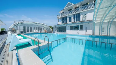 Ganghwa Imspa Pension Отели рядом с достопримечательностью «Dongmak Beach»