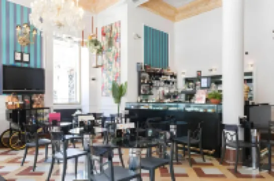 アドリアーノ ホテル ブティック セビリア