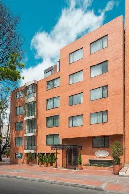 Hotel Saint Simon Hotels near Zona T