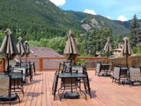 Green Mountain Falls Lodge Hotels in Green Mountain Falls