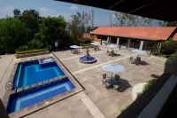 Hotel Hacienda Montesinos - Pool