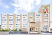 Super 8 by Wyndham National City Chula Vista Hotels in National City