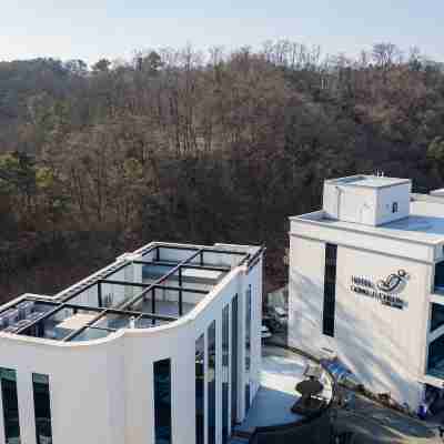 호텔공지천 Hotel Exterior