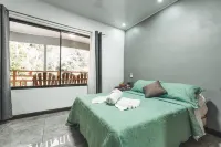 Hotel Hoja de Oro Corcovado Hôtels à : Puerto Jiménez