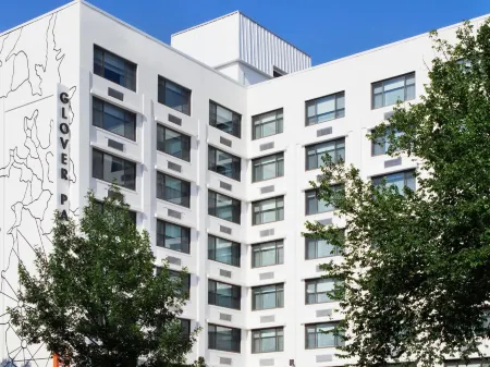 Glover Park Hotel Georgetown Отели рядом с достопримечательностью «Original Founding Church of Scientology»