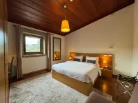 Hotel Rural Alves - Braga - Casa Alves de Torneiros Hotels in Leitoes