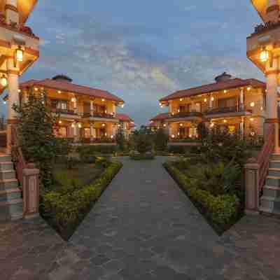 Green Park Chitwan Hotel Exterior