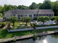 Hostellerie de Pavillon Saint-Hubert Hôtels à : Gouvieux
