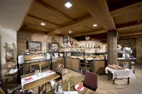 Schmelmer Hof Hotel & Resort - breakfast