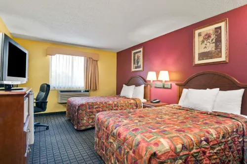 Days Inn by Wyndham Torrington Hotel a Litchfield County