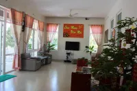 Friends Homestay - Hostel Hotels in Ninh Hải District