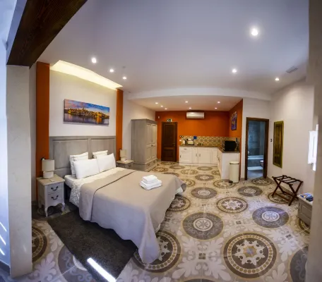 Casa Azzopardi Suites - 4-Star