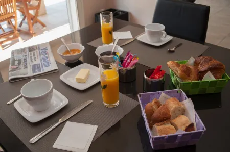 Le Mas Pinède Отели в г. Сийан-ла-Каскад